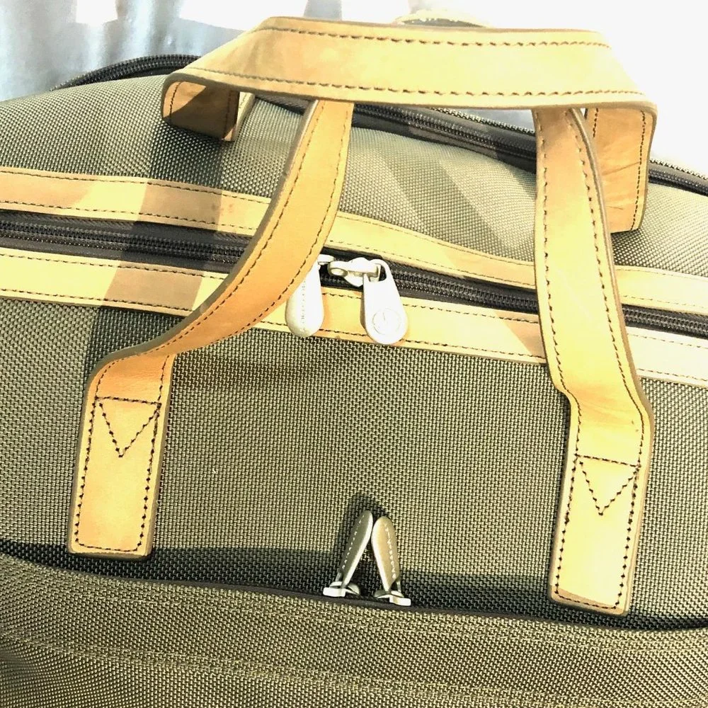 Briggs & Riley Travel ware Carry-On Duffle Bag